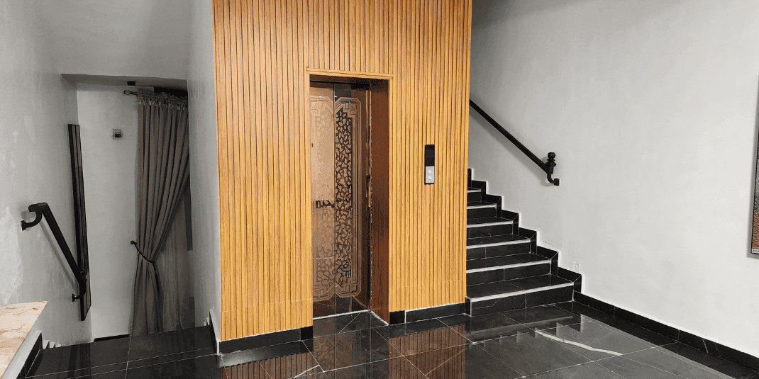 Seamless Ascent: The Seth Hotel Elevator Experience