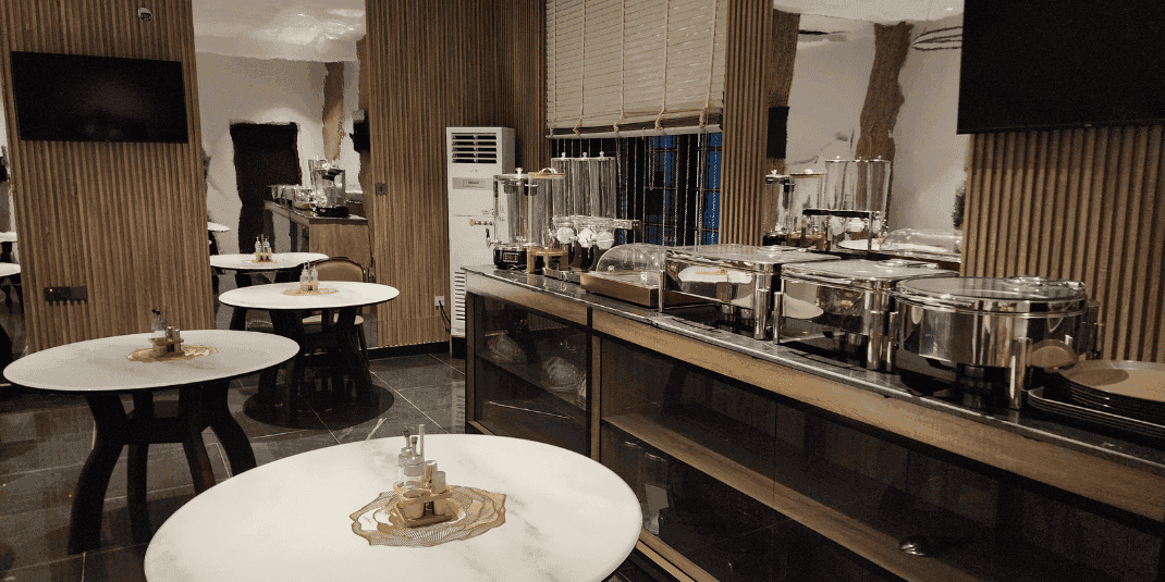 Culinary Delights: The Seth Hotel Restaurant Experience
