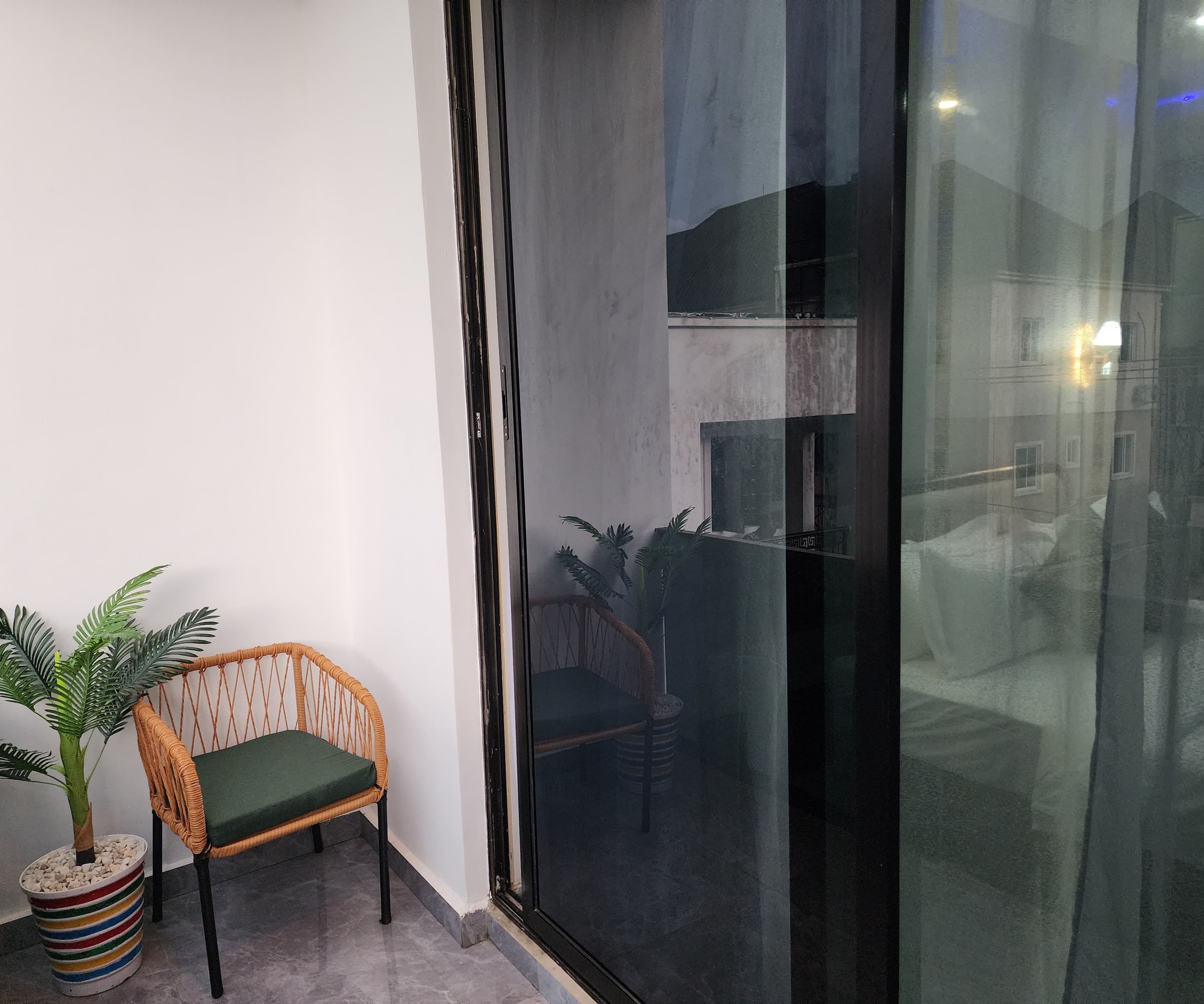 Room image 5