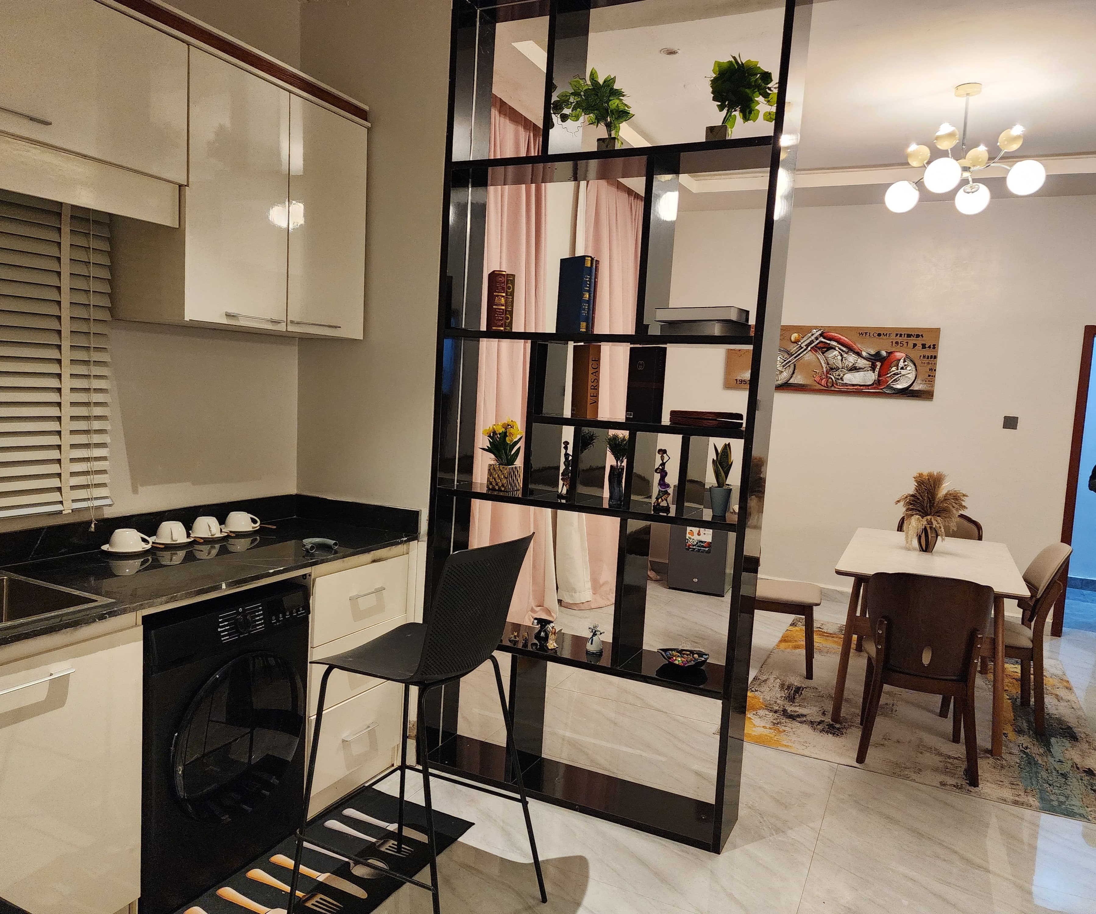 Room image 8
