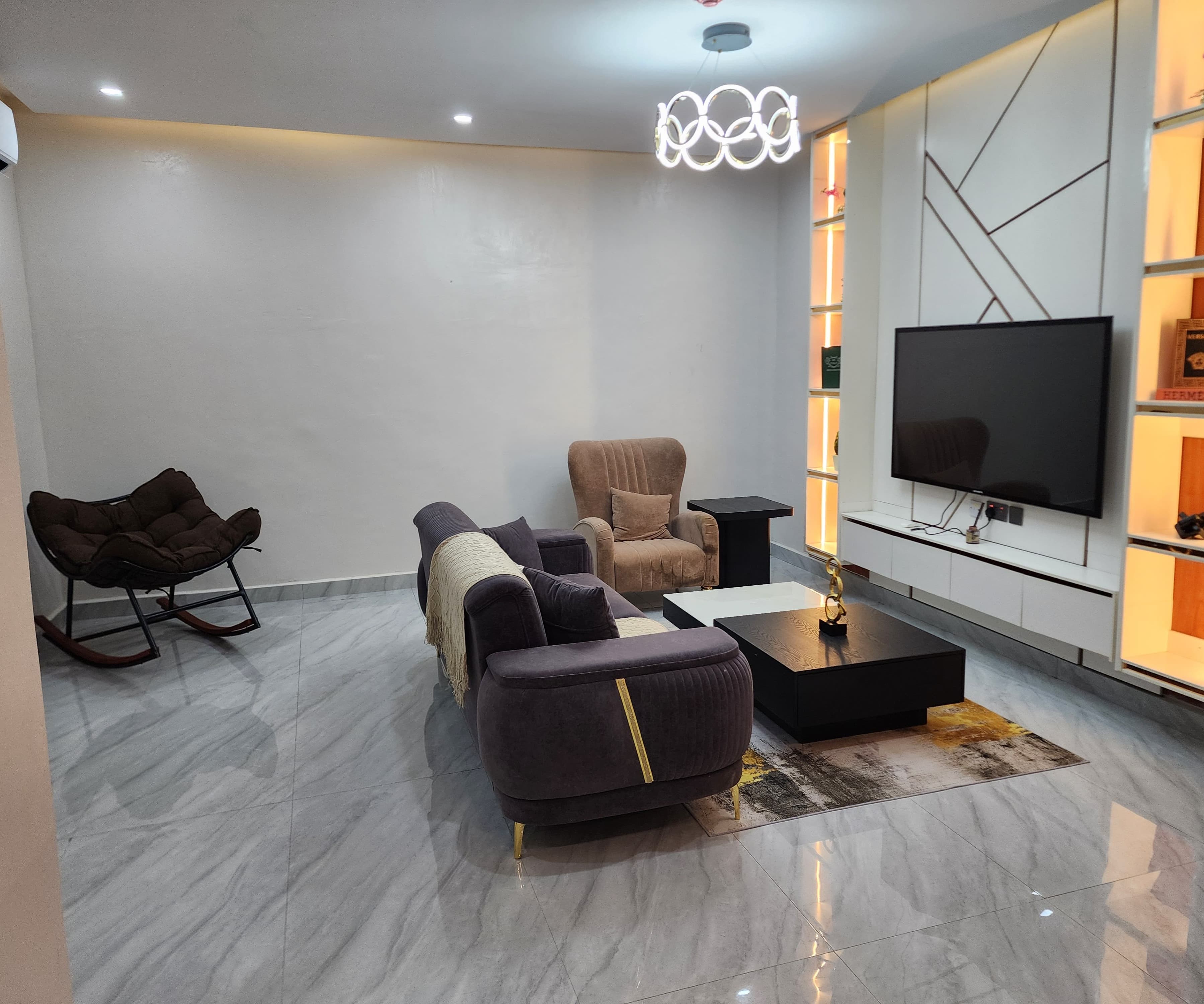 Room image 2